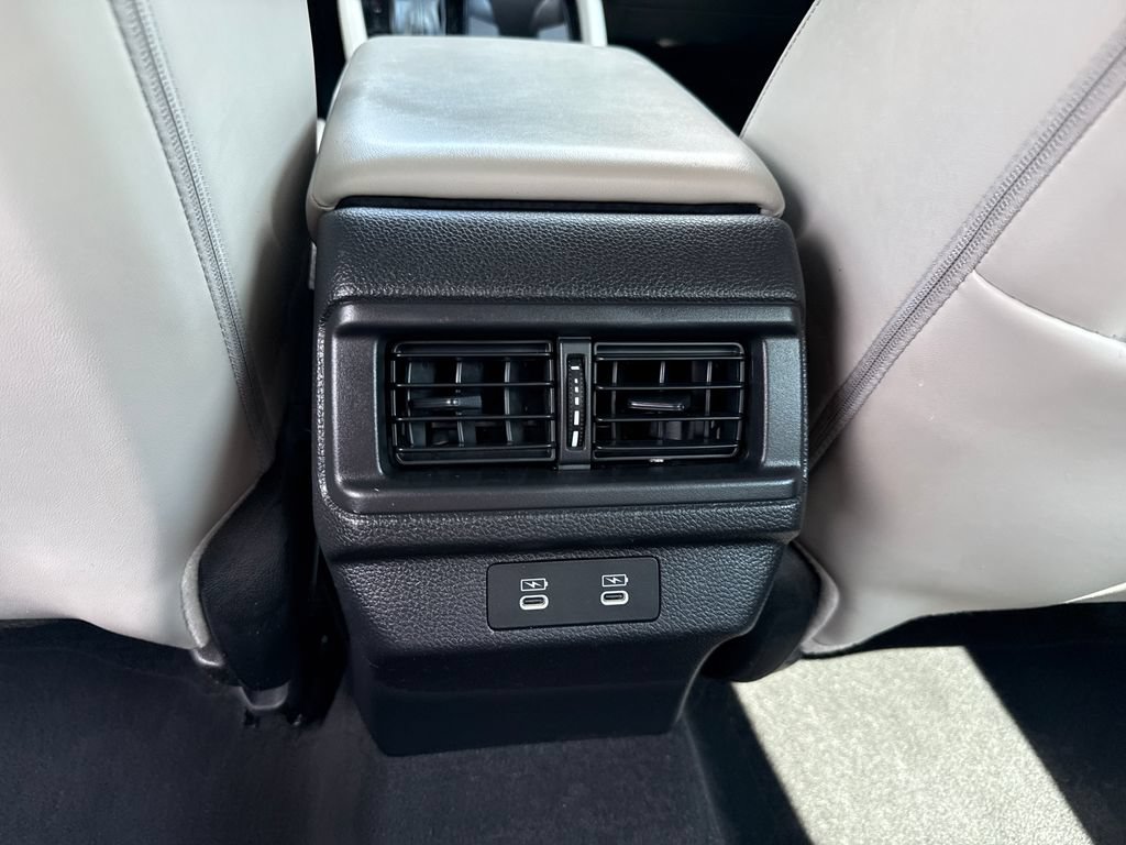 Used 2023 Honda Accord EX-L image 23