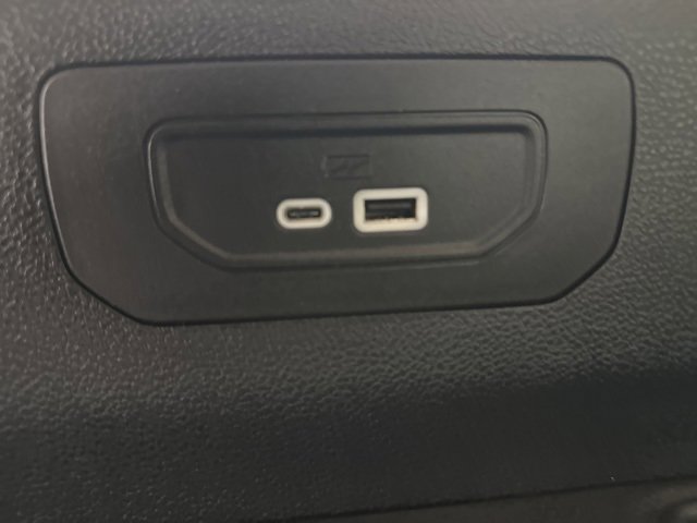 Used 2021 Jeep Grand Cherokee L Limited image 30