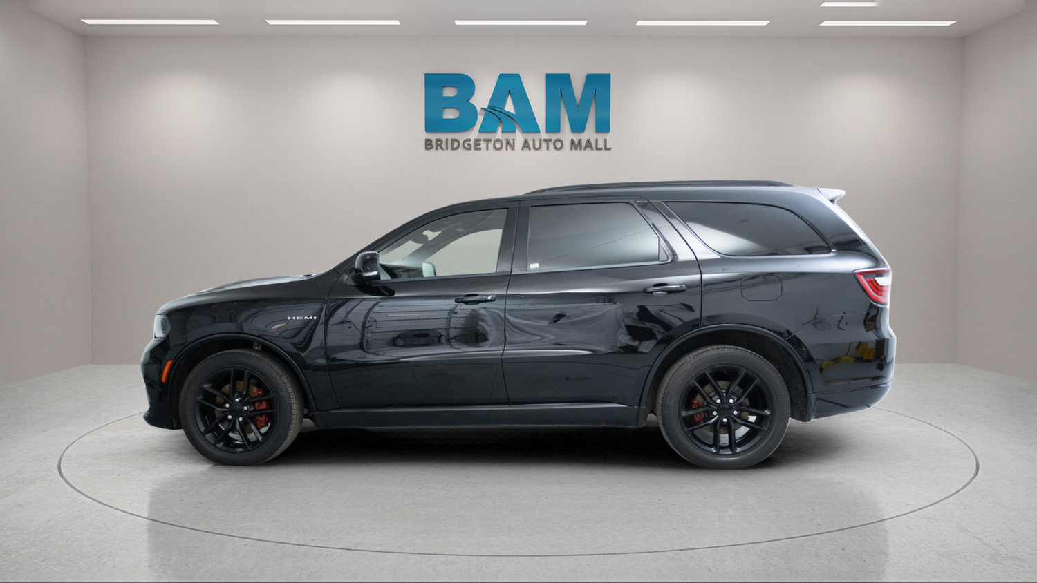 Used 2023 Dodge Durango R/T AWD/4WD image 4