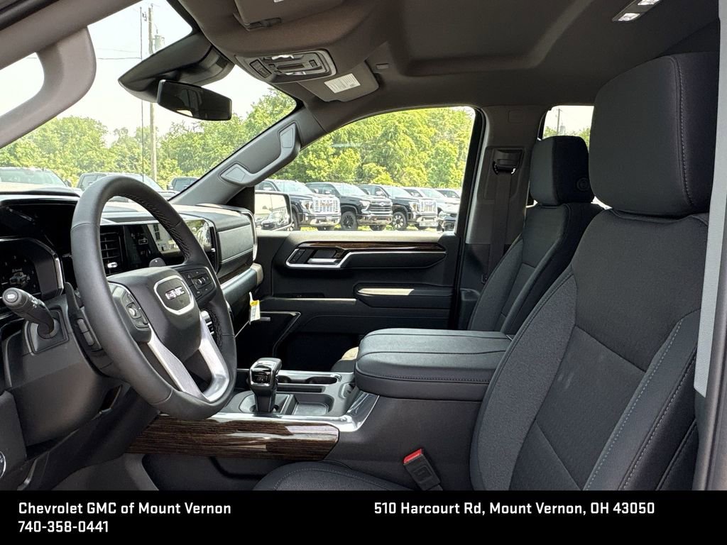 New 2025 GMC Sierra 1500 Elevation image 15