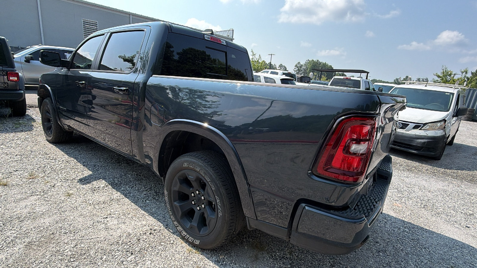Used 2025 RAM 1500 Big Horn AWD/4WD image 10