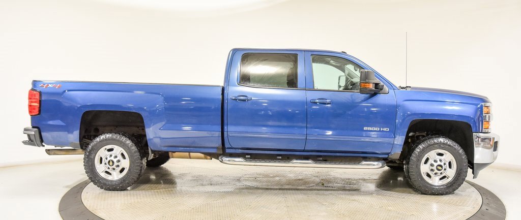 Used 2018 Chevrolet Silverado 2500 LT w/ All Star Edition image 12