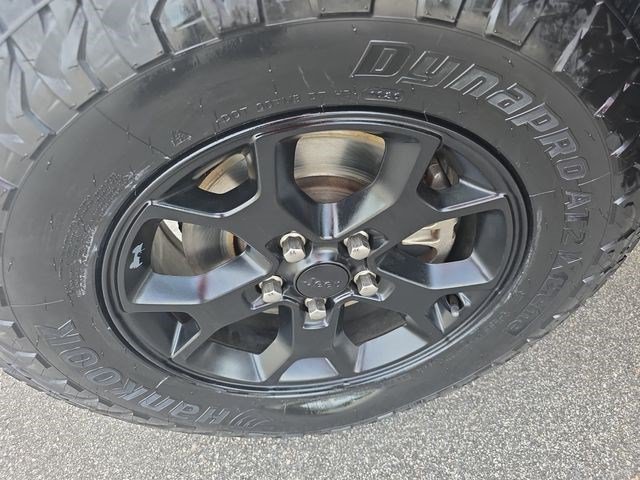 Used 2023 Jeep Wrangler Unlimited Sport AWD/4WD image 31
