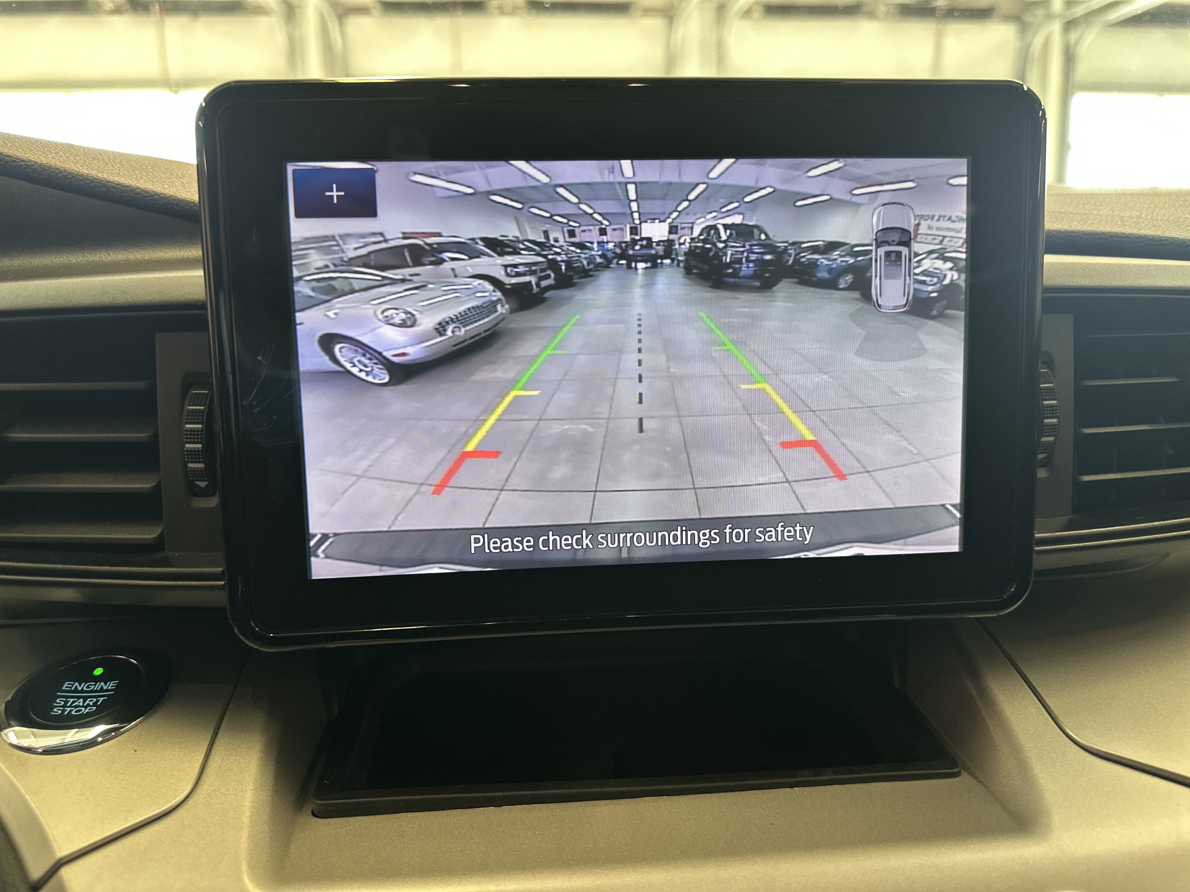 Used 2020 Ford Explorer XLT image 34