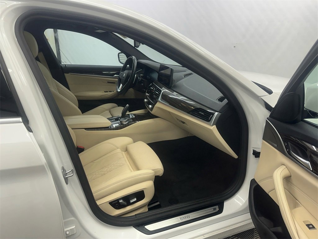 Used 2021 BMW 530i w/ Convenience Package image 14