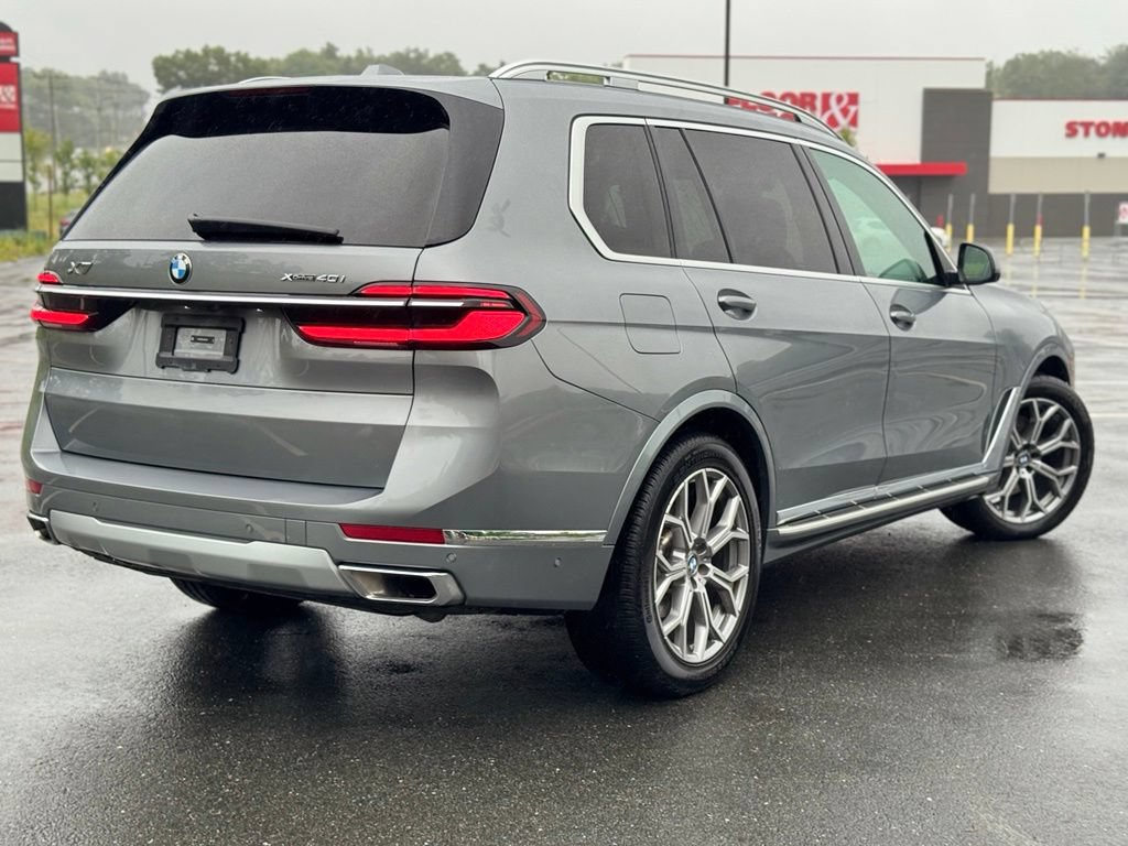 Certified 2025 BMW X7 xDrive40i AWD/4WD image 6