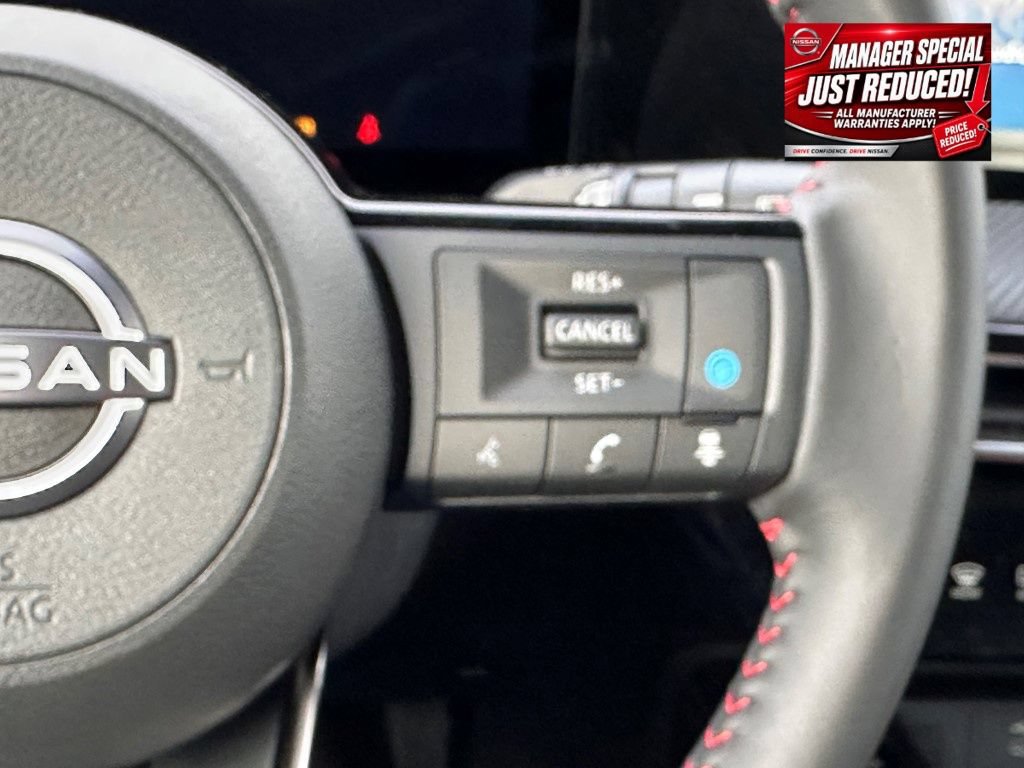 New 2025 Nissan Kicks SR w/ Illumination Package FWD image 17