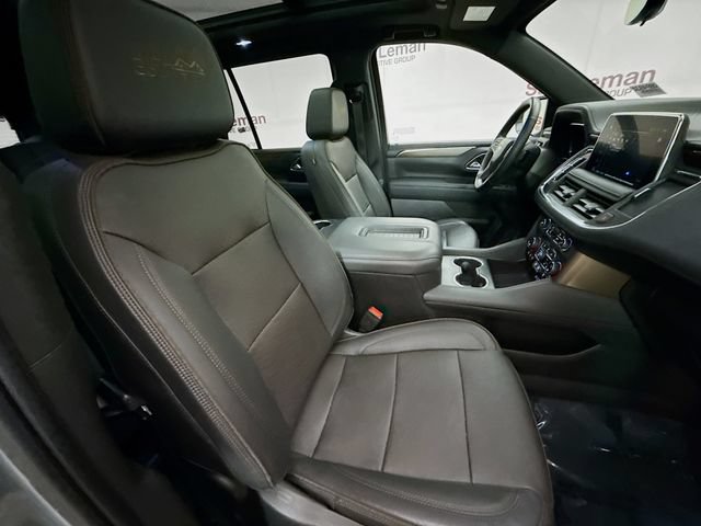 Used 2023 Chevrolet Tahoe High Country AWD/4WD image 32