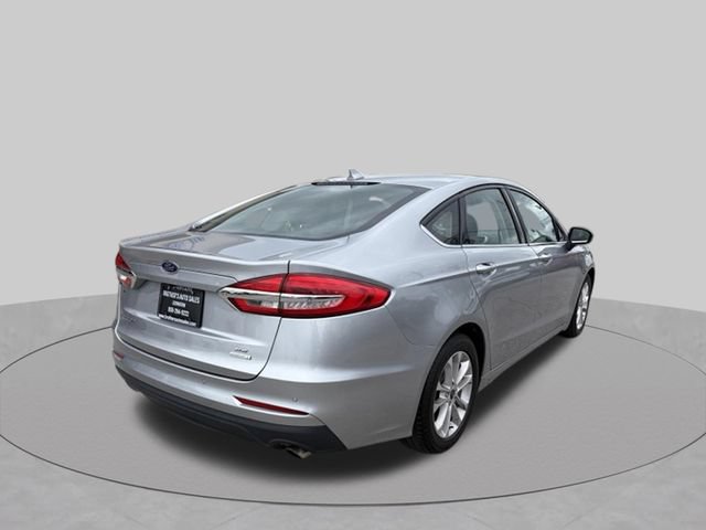 Used 2020 Ford Fusion SE FWD image 6