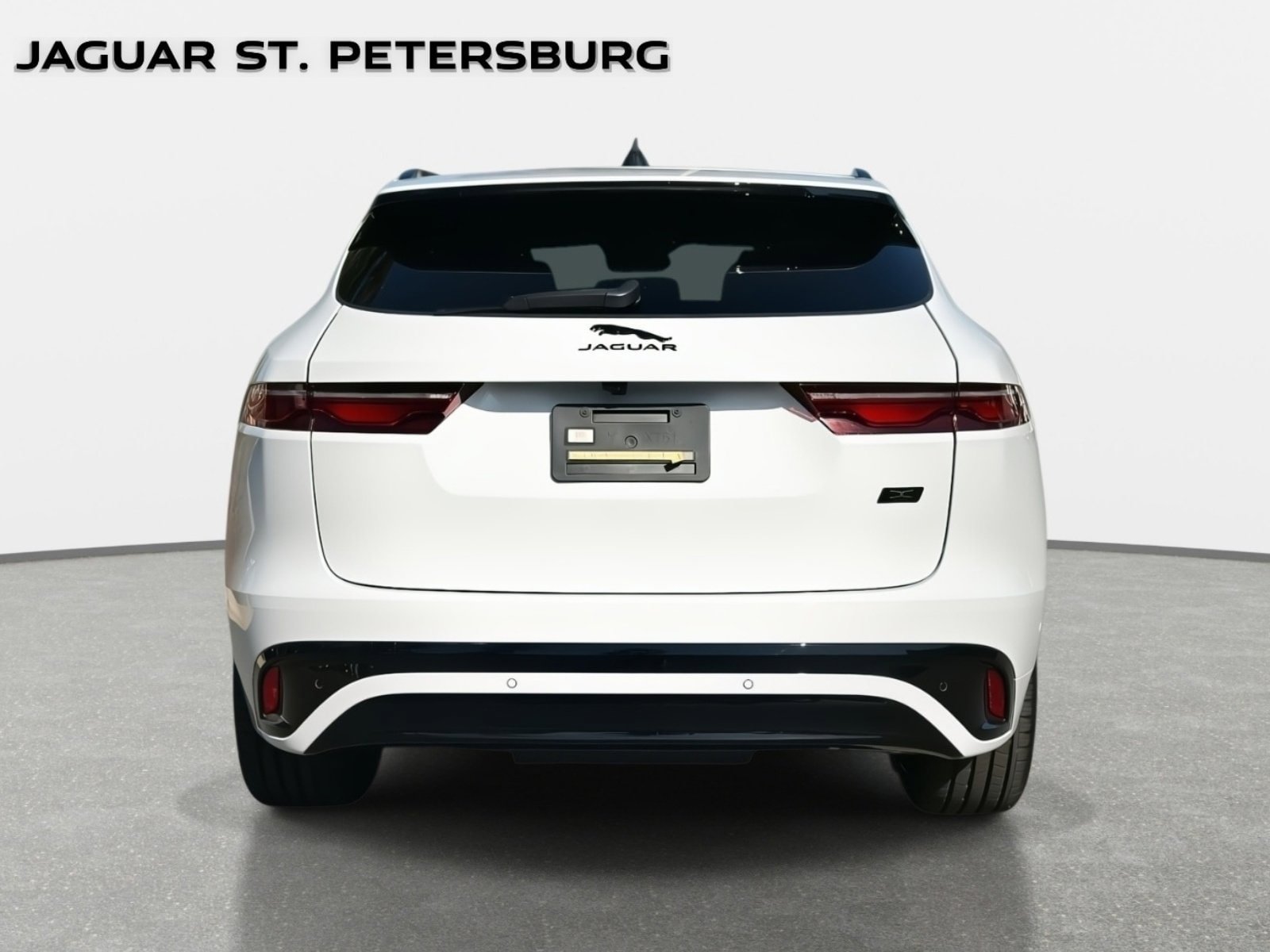 New 2026 Jaguar F-PACE R-Dynamic S AWD/4WD image 3