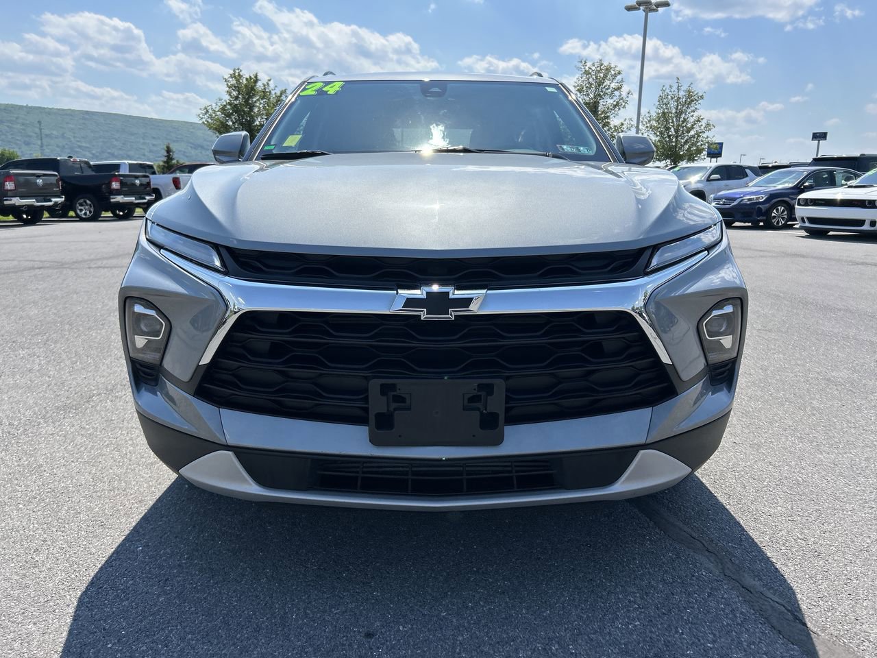 Used 2024 Chevrolet Blazer LT w/ Convenience Package AWD/4WD image 12