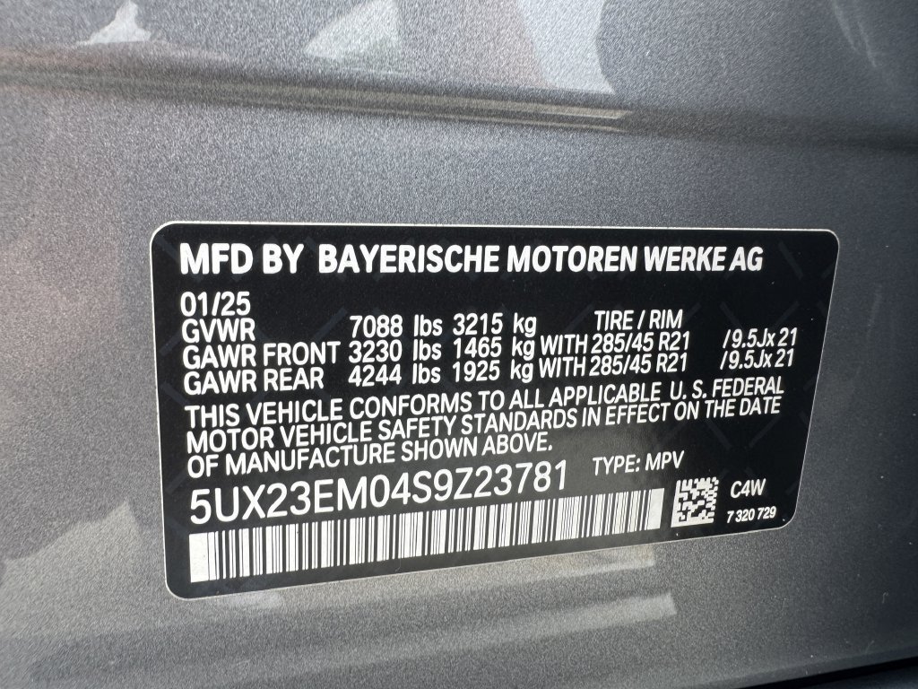 Used 2025 BMW X7 xDrive40i AWD/4WD image 31