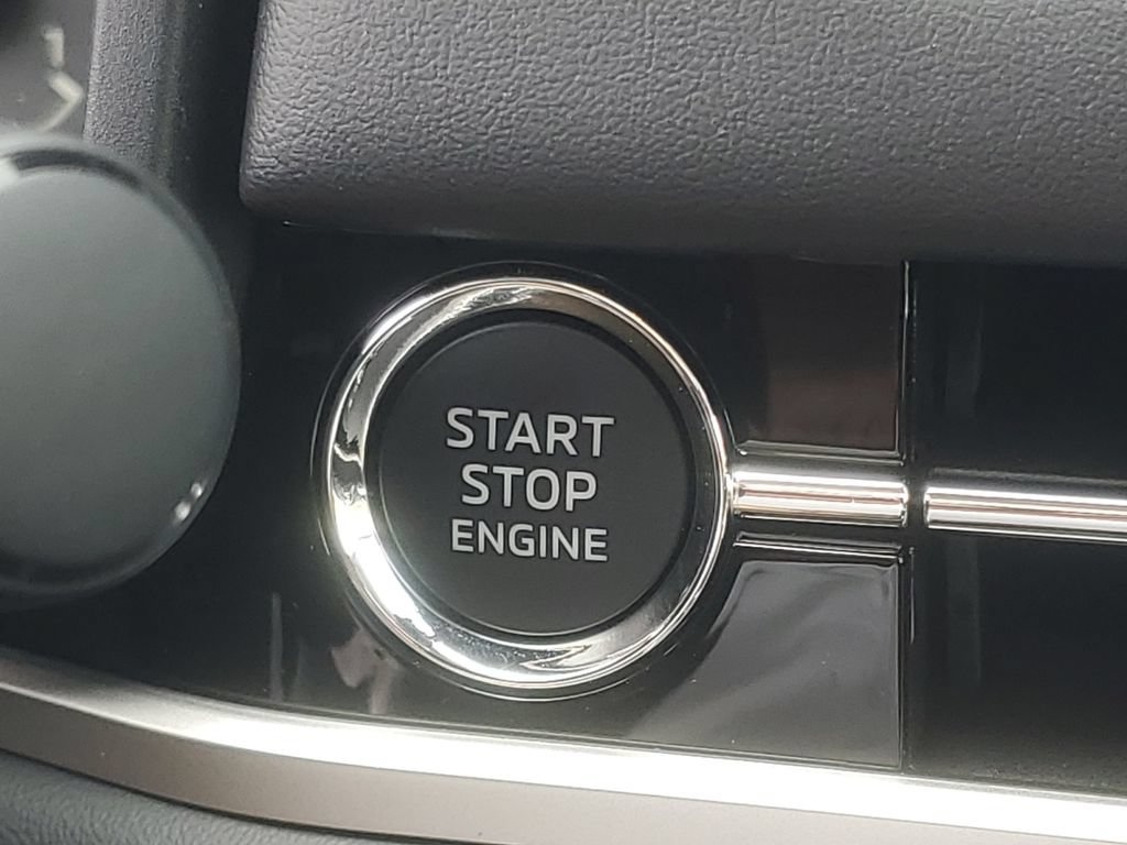 New 2026 Mitsubishi Outlander AWD image 31