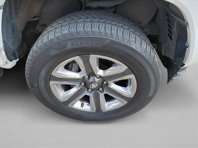 Used 2018 Toyota Tacoma Limited AWD/4WD image 9