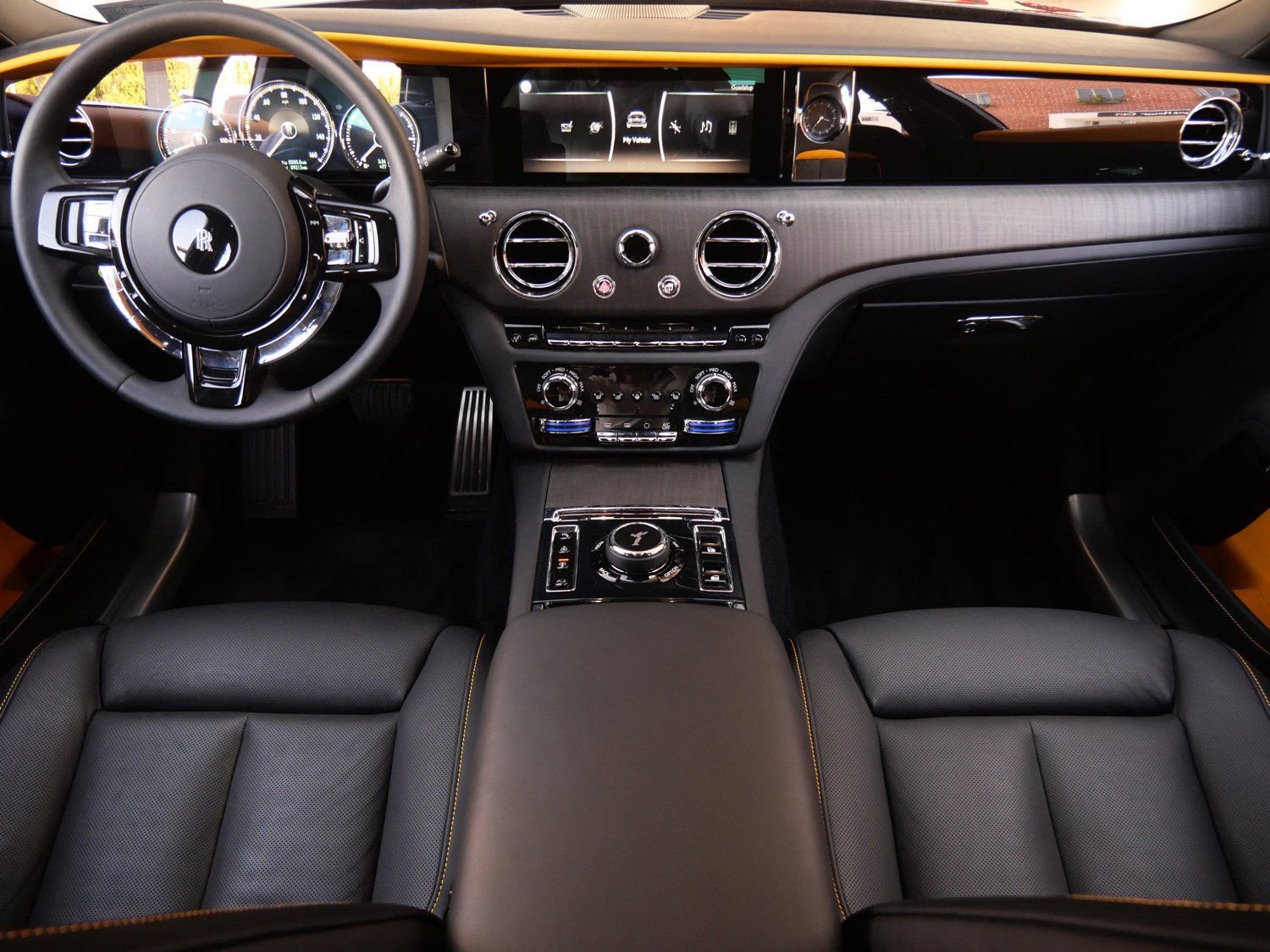 Certified 2022 Rolls-Royce Ghost w/ Ghost Package image 4