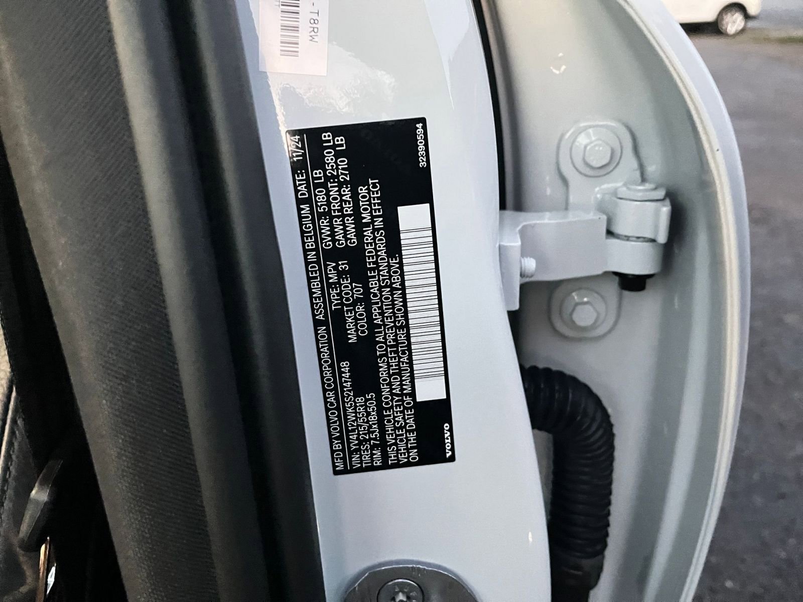 Used 2025 Volvo V60 B5 Cross Country Plus image 28