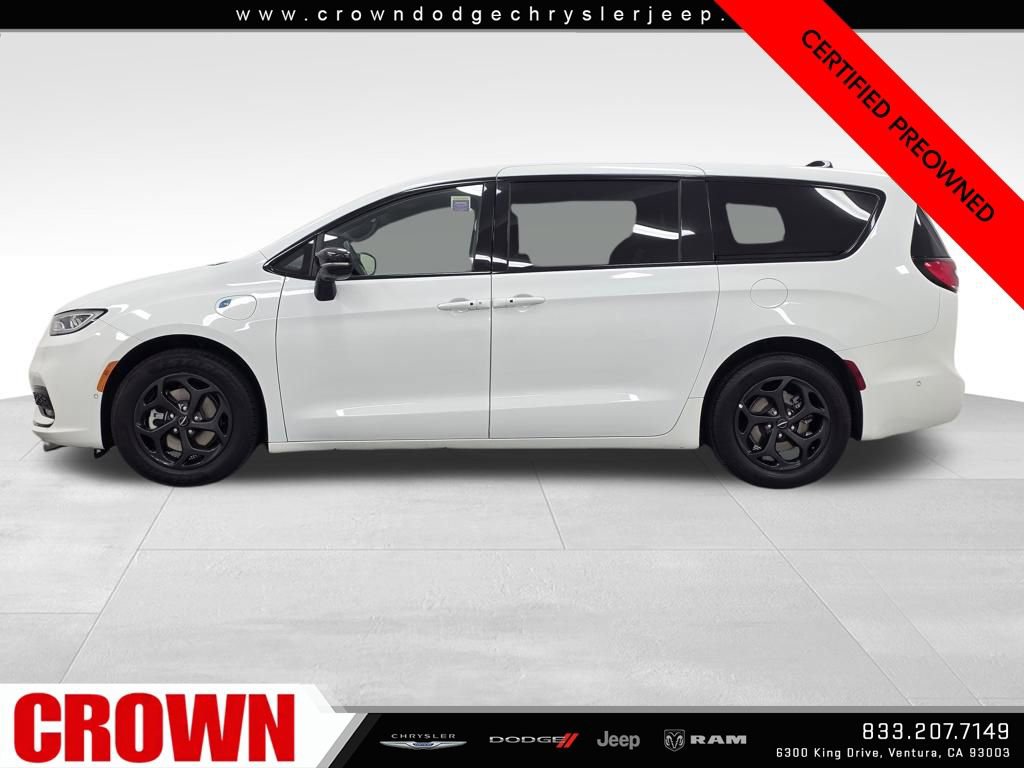 Certified 2024 Chrysler Pacifica Select image 4