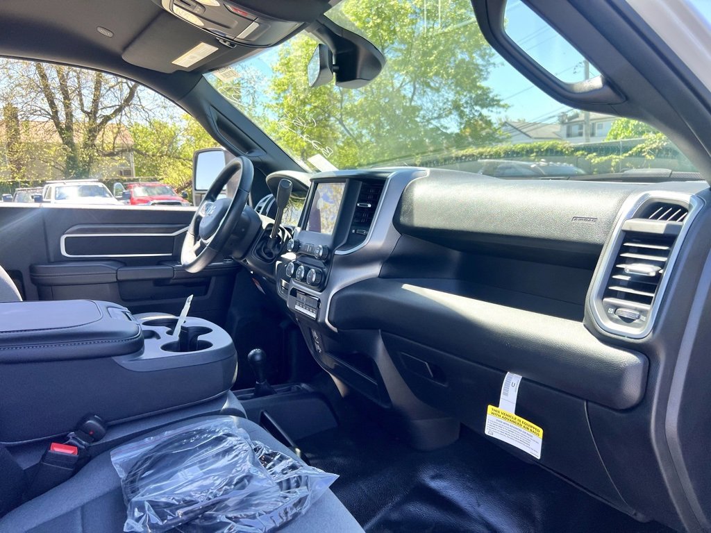 New 2024 RAM 4500 SLT w/ Quick Order Package 2YG SLT image 21