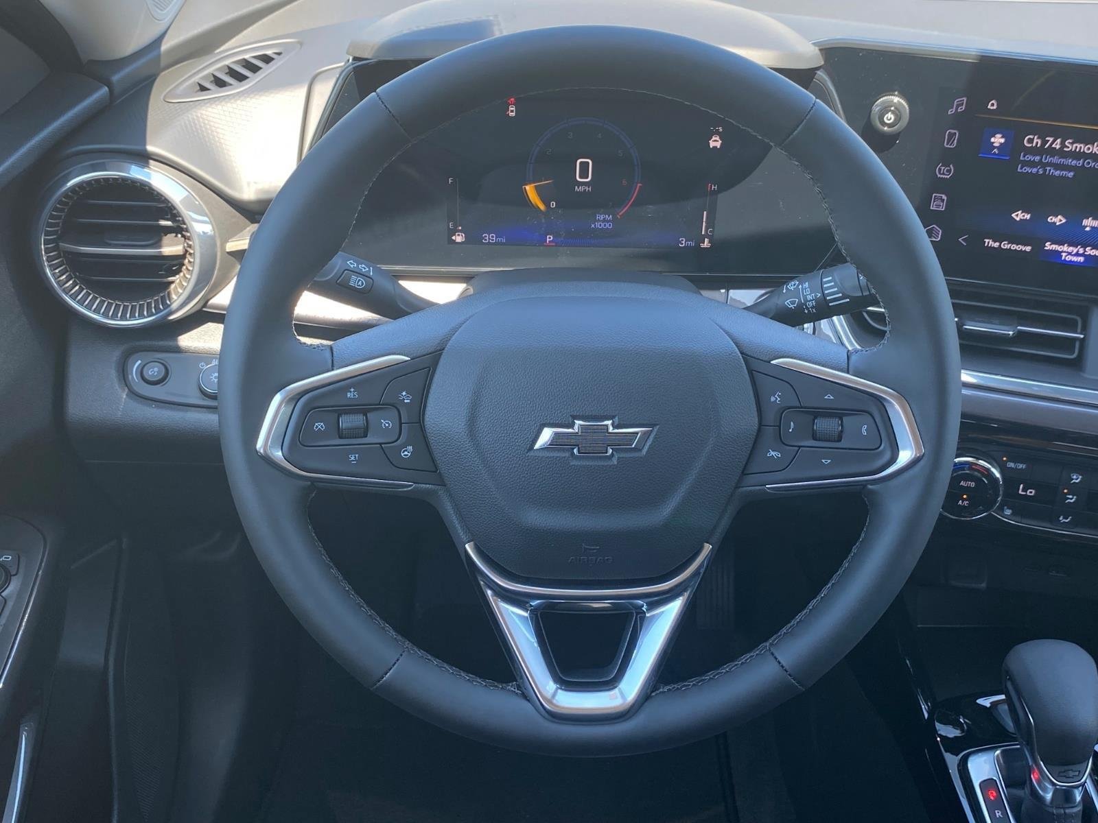 New 2026 Chevrolet Trax ACTIV w/ Driver Confidence Package FWD image 8