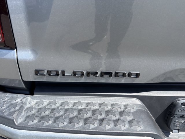 Used 2024 Chevrolet Colorado LT w/ LT Convenience Package III AWD/4WD image 45