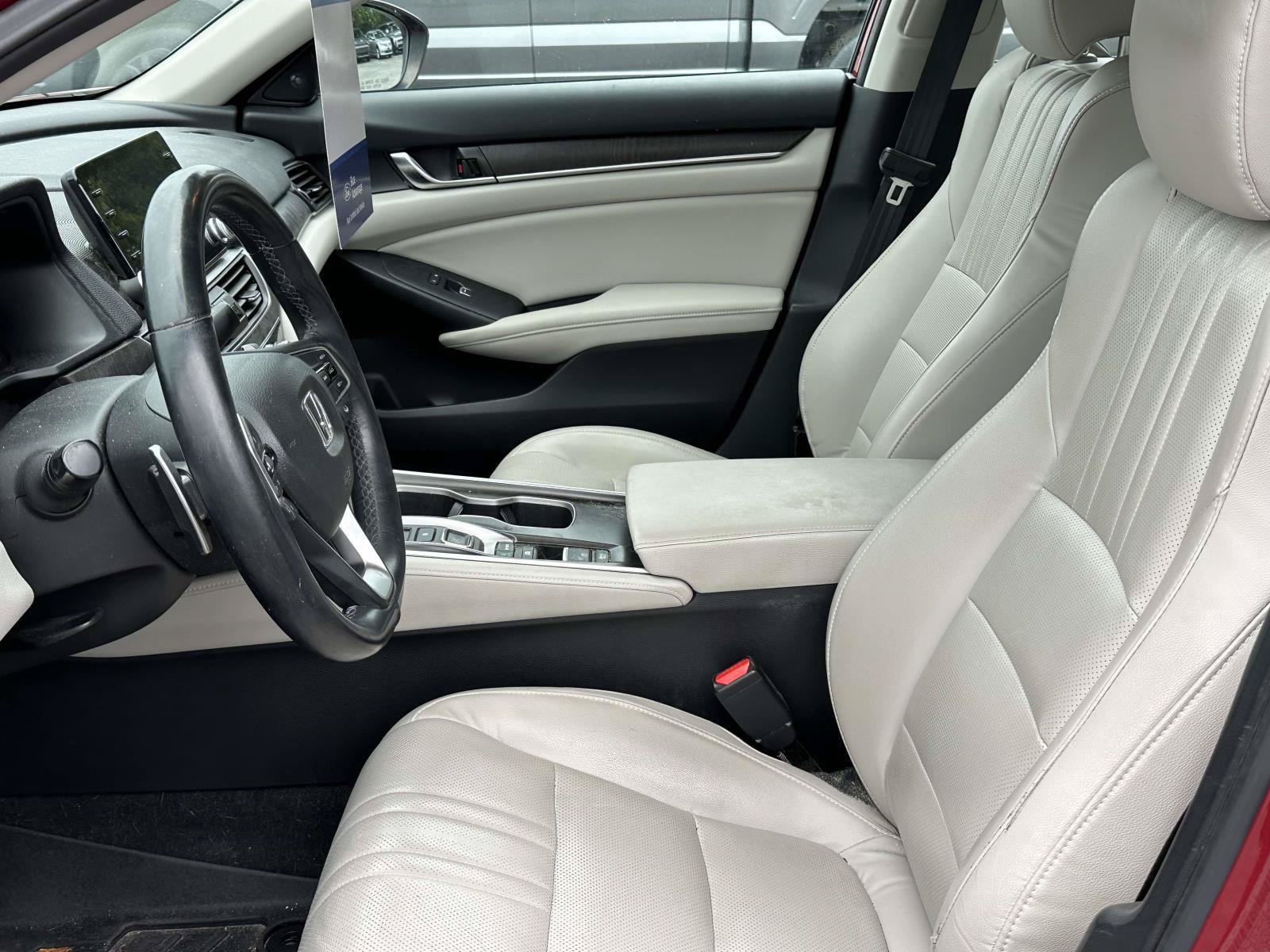 Used 2018 Honda Accord EX-L image 8