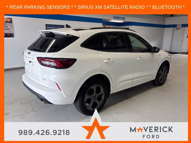 Used 2024 Ford Escape ST-Line w/ Tech Pack #1 AWD/4WD image 4