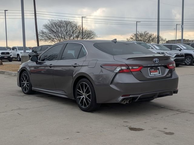 Used 2022 Toyota Camry SE image 8