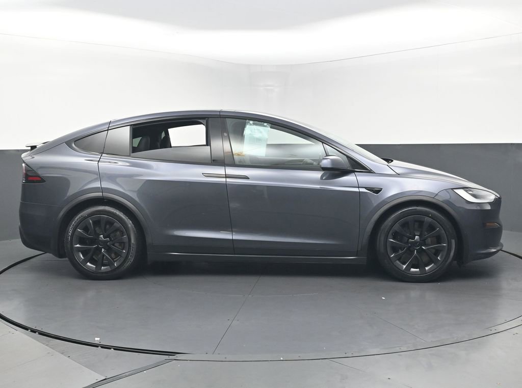 Used 2022 Tesla Model X AWD/4WD image 5