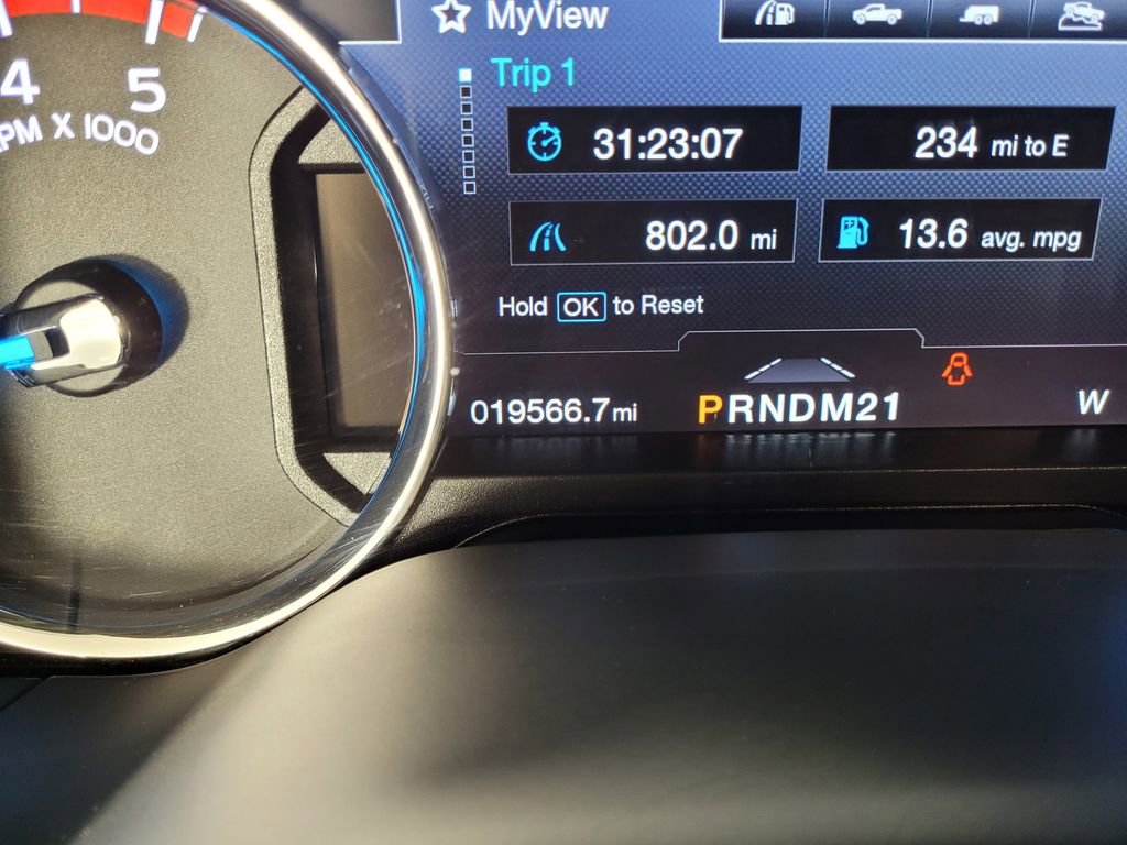 Used 2018 Ford F350 Platinum w/ Platinum Ultimate Package AWD/4WD image 11