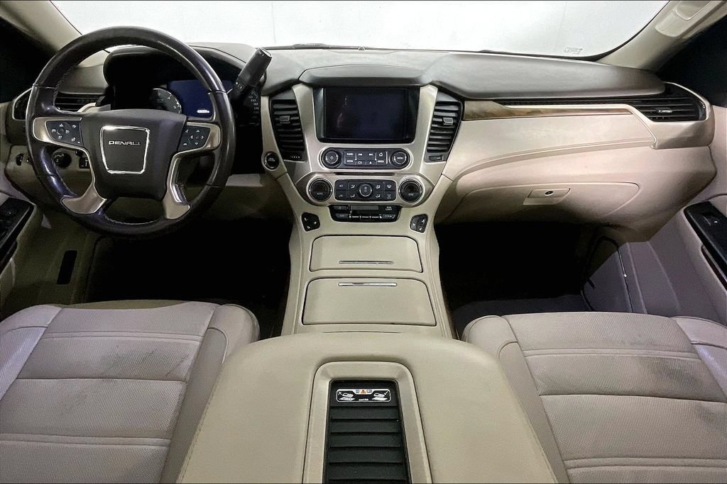 Used 2019 GMC Yukon XL Denali w/ Denali Ultimate Package AWD/4WD image 18