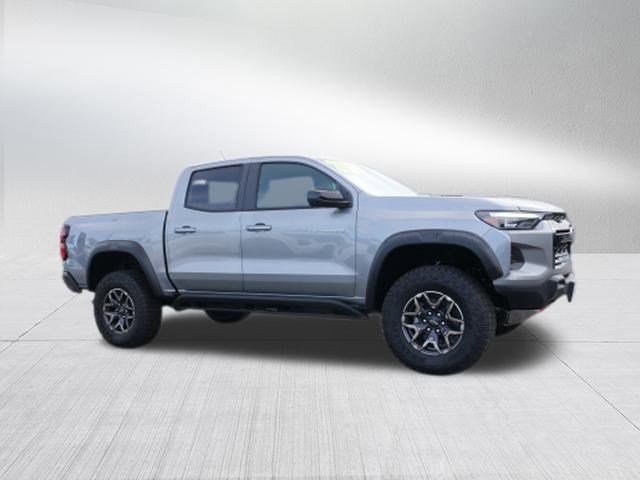 New 2025 Chevrolet Colorado ZR2 w/ Technology Package image 2