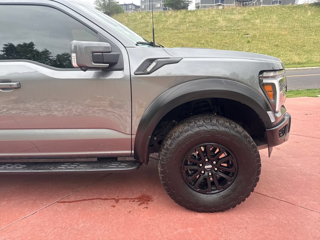 Certified 2025 Ford F150 Raptor AWD/4WD image 35