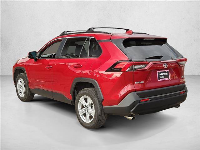Used 2019 Toyota RAV4 XLE w/ Convenience Package FWD image 9