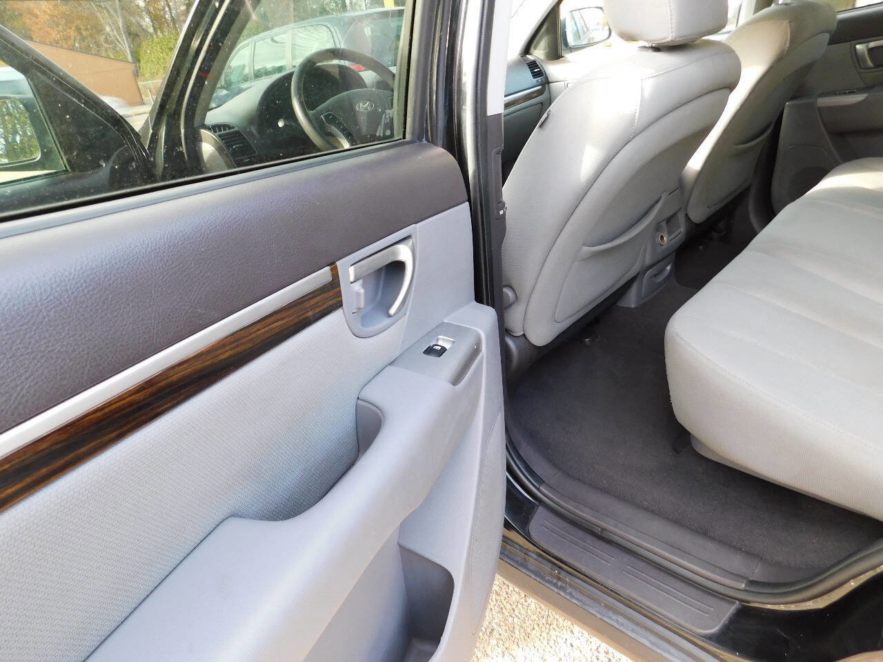 Used 2012 Hyundai Santa Fe GLS image 20