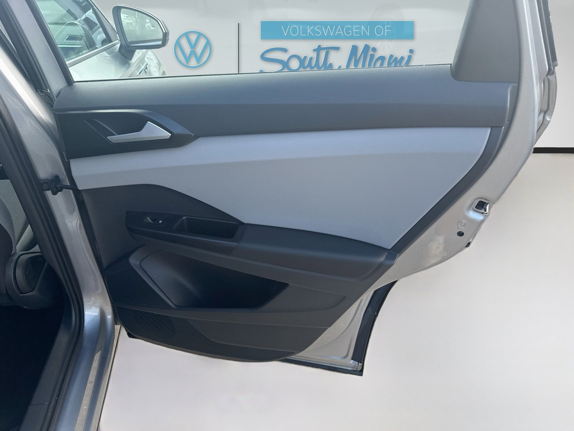 Certified 2023 Volkswagen Taos S FWD image 29