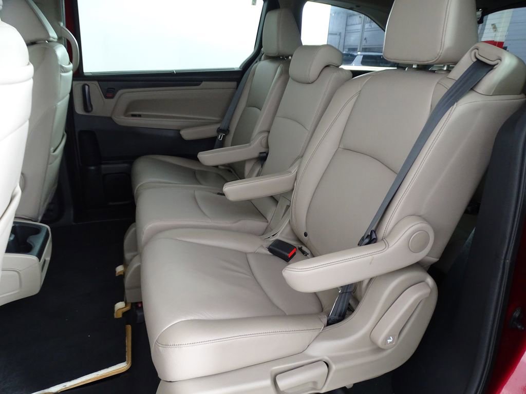 Used 2024 Honda Odyssey Touring image 14