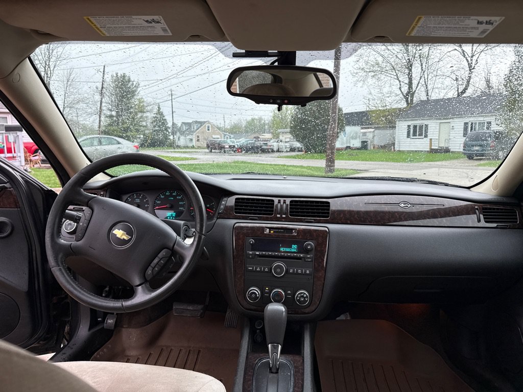 Used 2014 Chevrolet Impala Limited LS FWD image 9