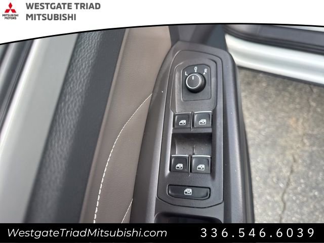 Used 2023 Volkswagen Atlas Cross Sport SE image 13