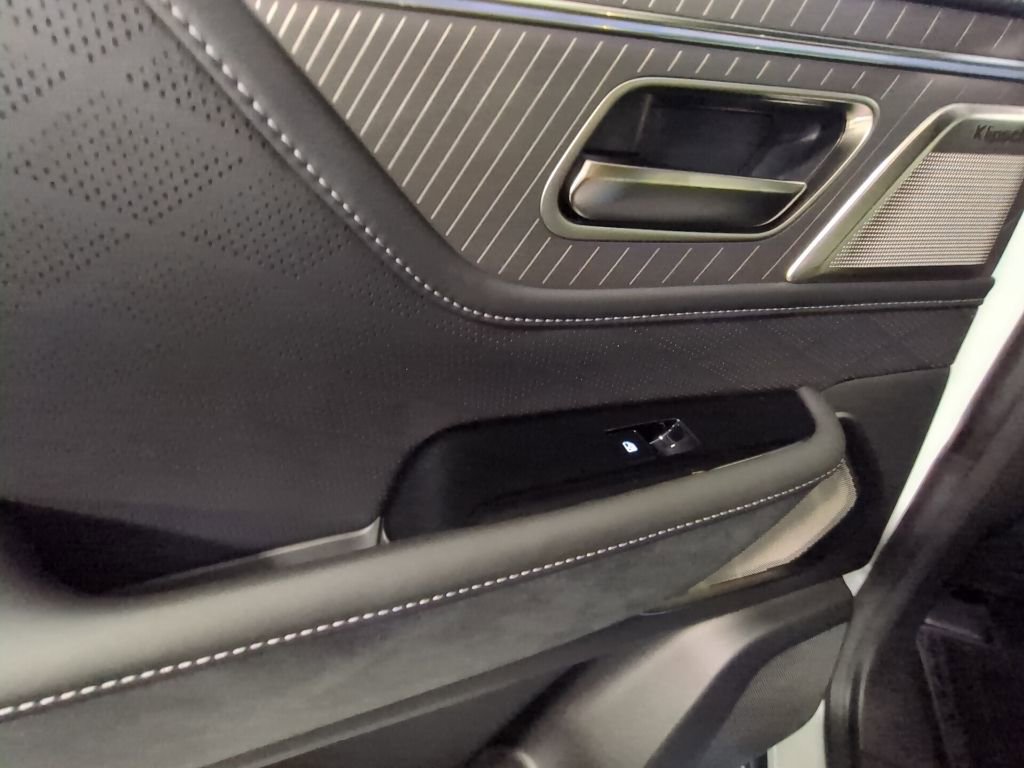 New 2026 INFINITI QX80 Autograph image 21