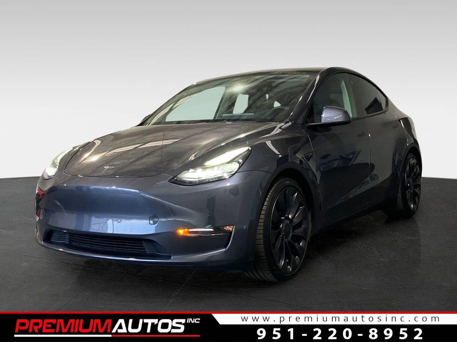 Used 2022 Tesla Model Y Performance image 1