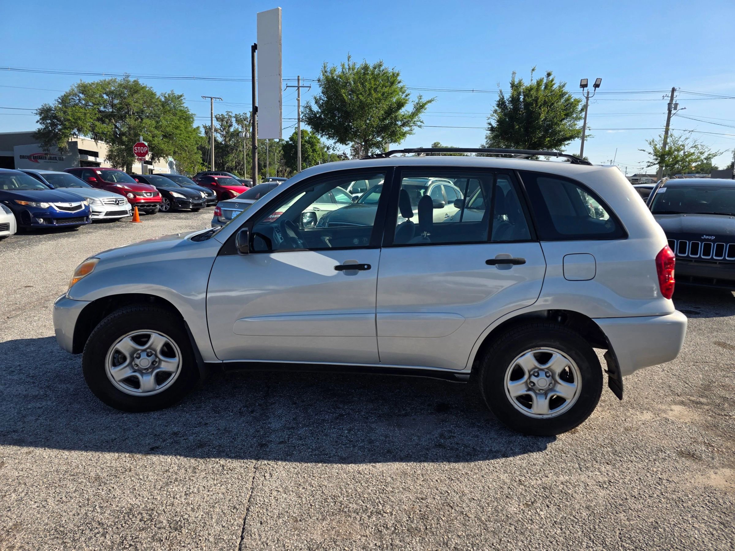 Used 2005 Toyota RAV4 2WD image 4