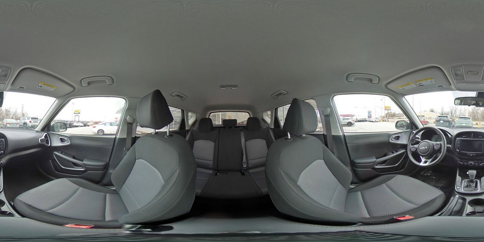 Used 2025 Kia Soul LX w/ LX Technology Package image 40