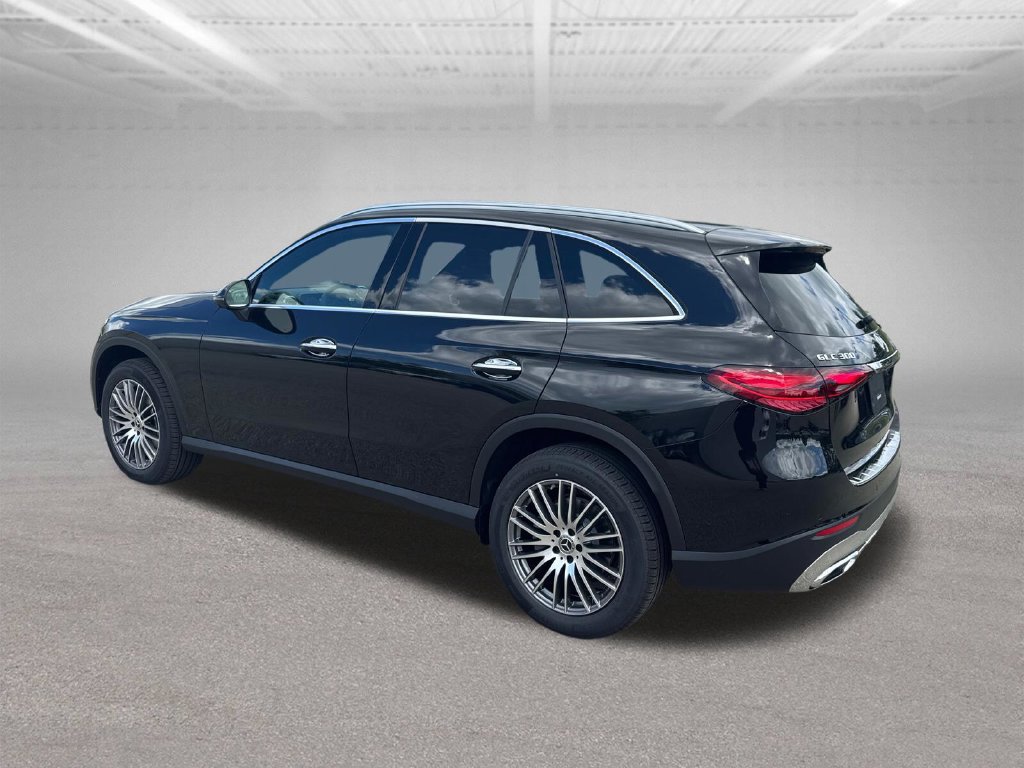 New 2026 Mercedes-Benz GLC 300 4MATIC image 3