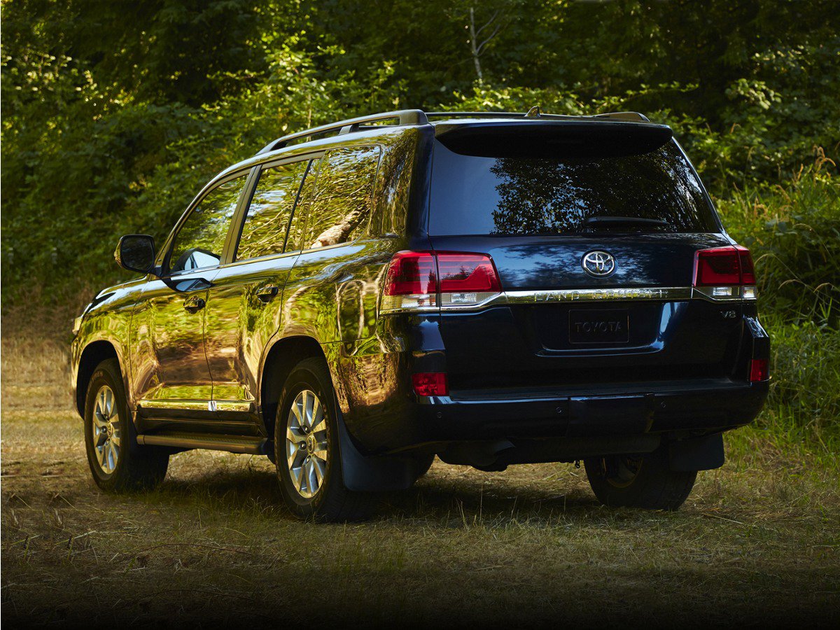 Used 2019 Toyota Land Cruiser w/ Four Season Floor Mat Package