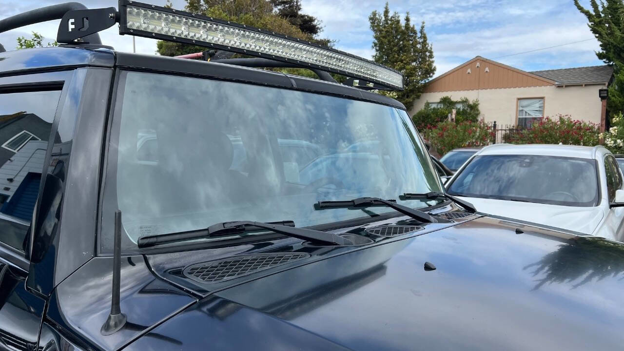 Used 2009 Toyota FJ Cruiser 2WD image 9