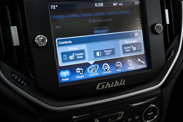 Used 2014 Maserati Ghibli S Q4 AWD/4WD image 29