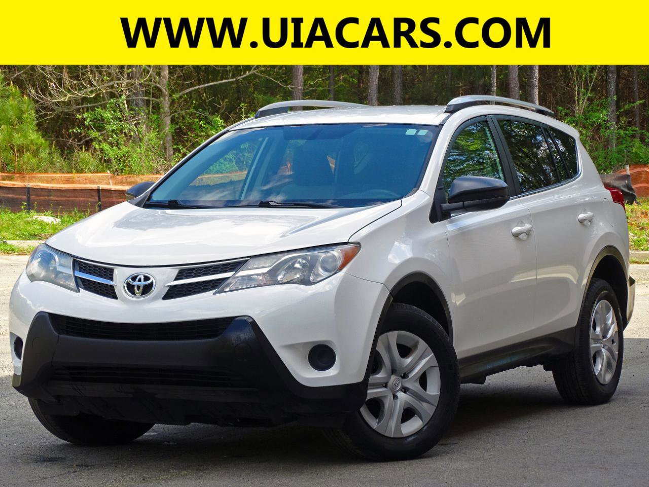 Used 2013 Toyota RAV4 LE image 1