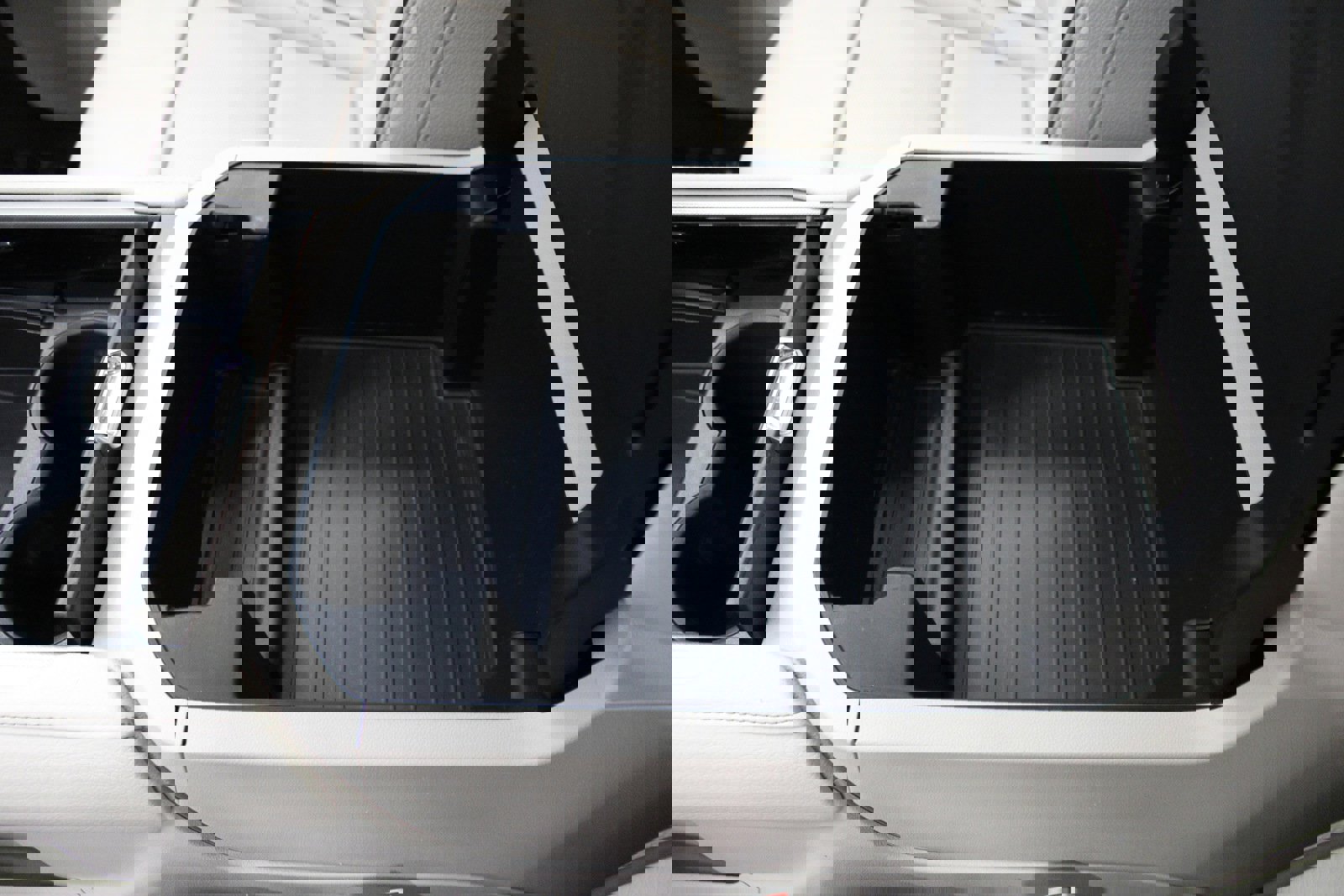 Used 2022 GMC Yukon Denali w/ Denali Premium Package image 44