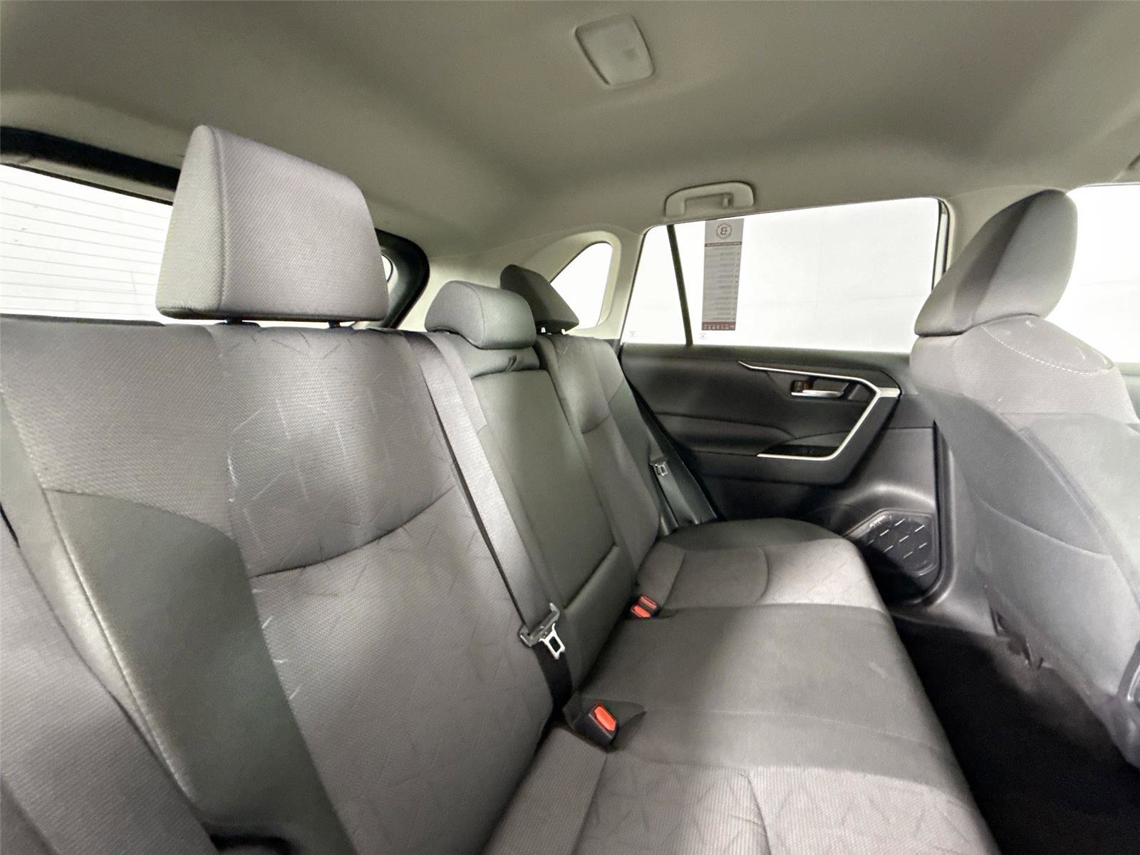 Certified 2025 Toyota RAV4 XLE AWD/4WD image 39