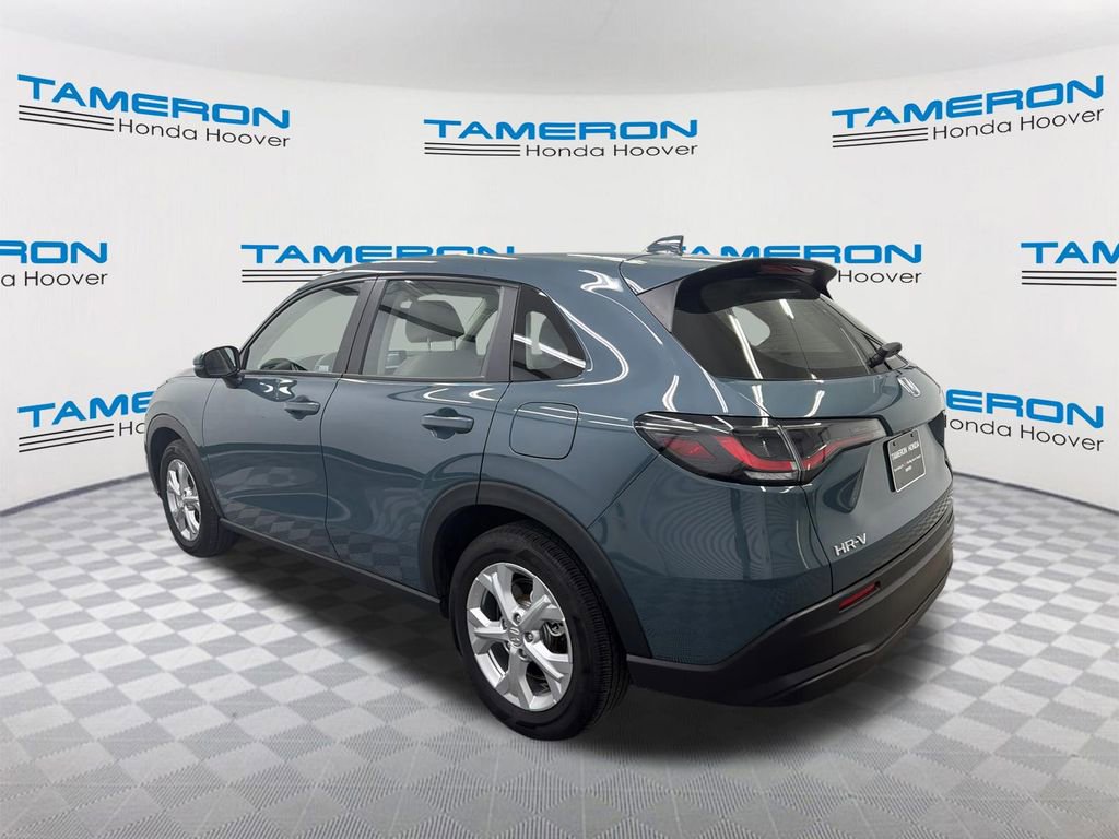 Used 2023 Honda HR-V LX image 3